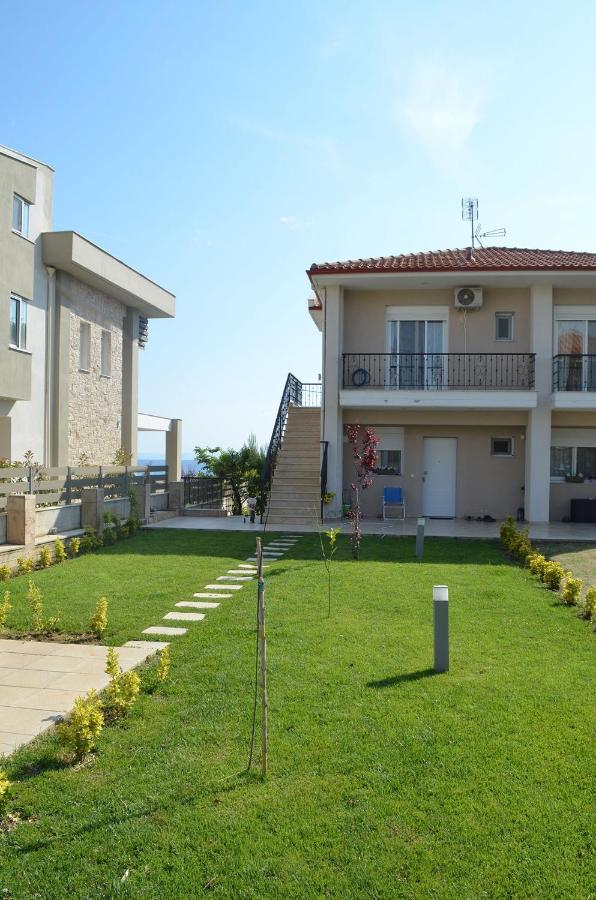 Lemon Beach Front Apartment, Nikiti Exterior foto