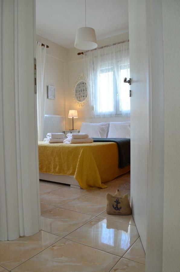 Lemon Beach Front Apartment, Nikiti Exterior foto